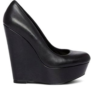 Steve Madden Black Prissy Wedges Size 8